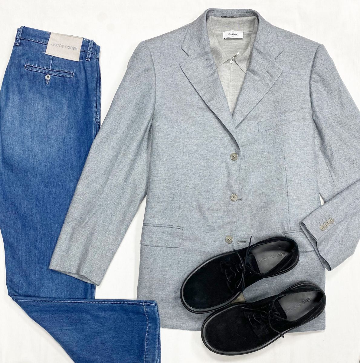 #mechtamen Пиджак Zegna размер 56 цена 9 231 руб
Джинсы Jacobs Cohen размер 36 цена 7 693 руб
Ботинки Armani размер 44 цена 15 385 руб