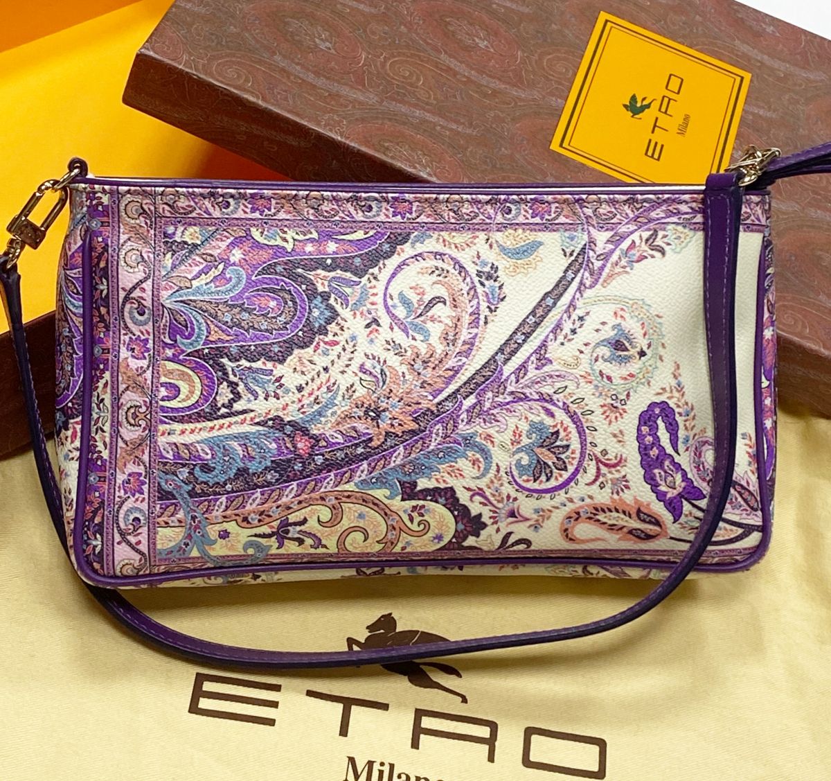 Сумочка Etro размер 25/15 цена 23 483 руб 