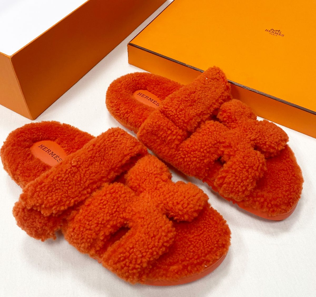 Сабо Hermès размер 39 цена 93 930 руб / новые / 