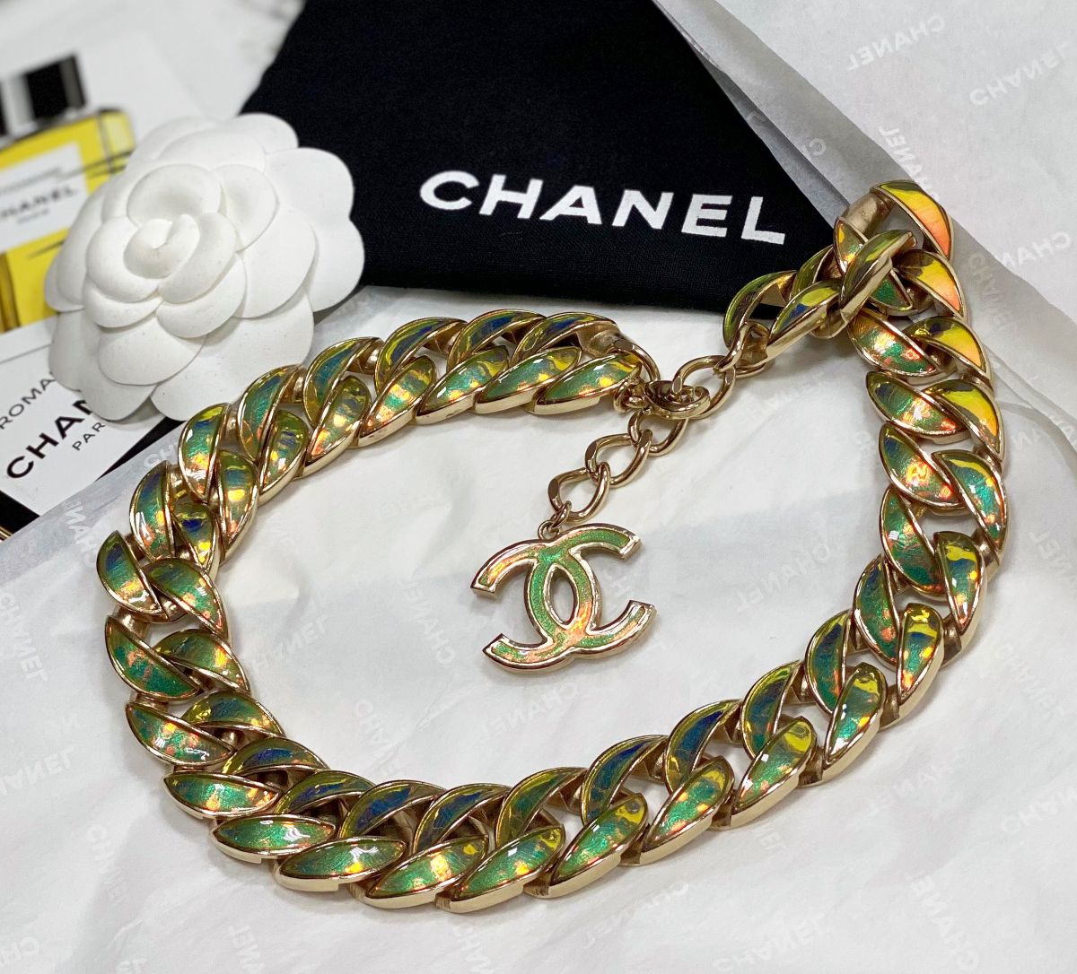 Колье Chanel цена 156 550 руб 