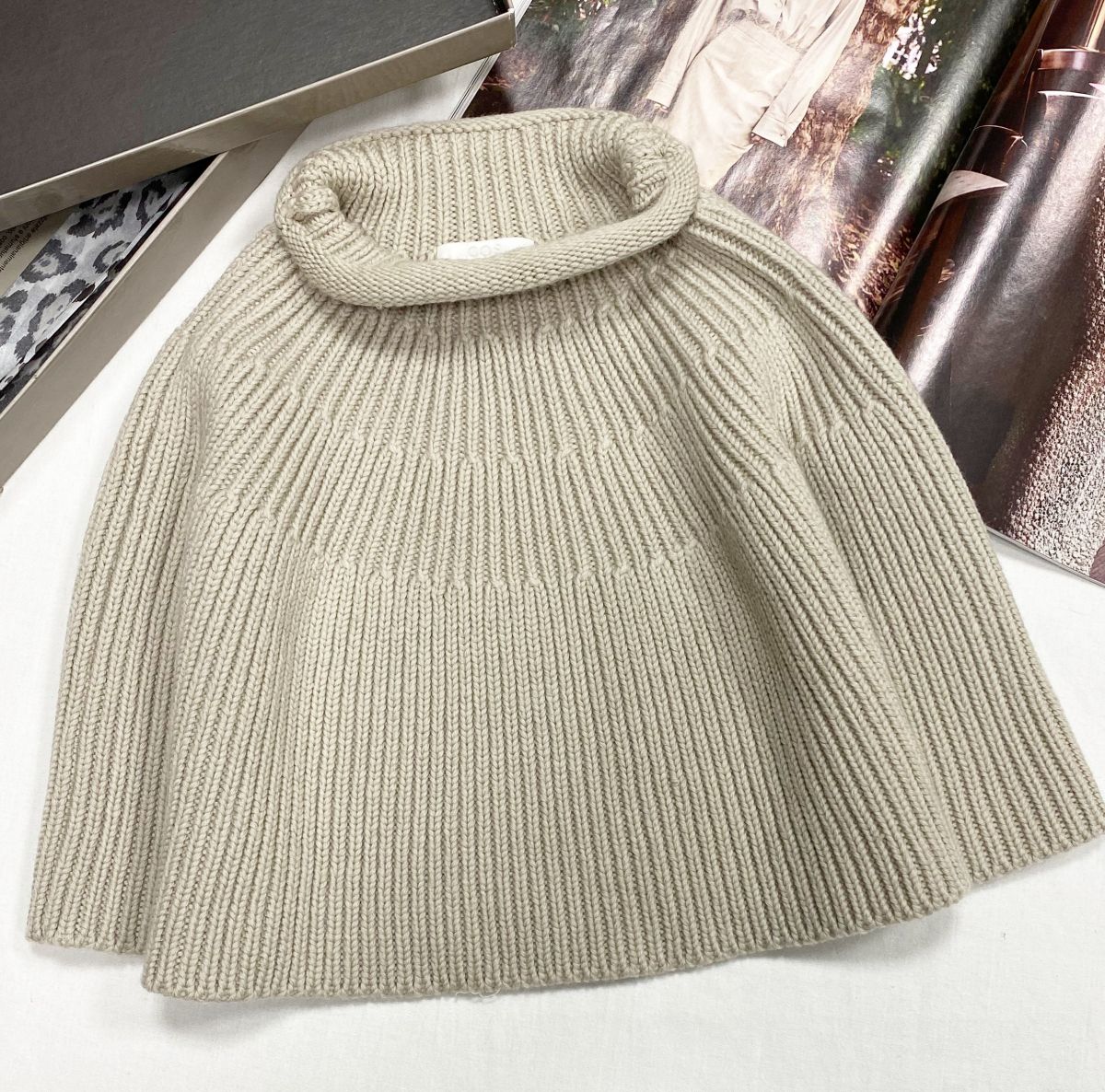 Воротник Cos цена 4 697 руб