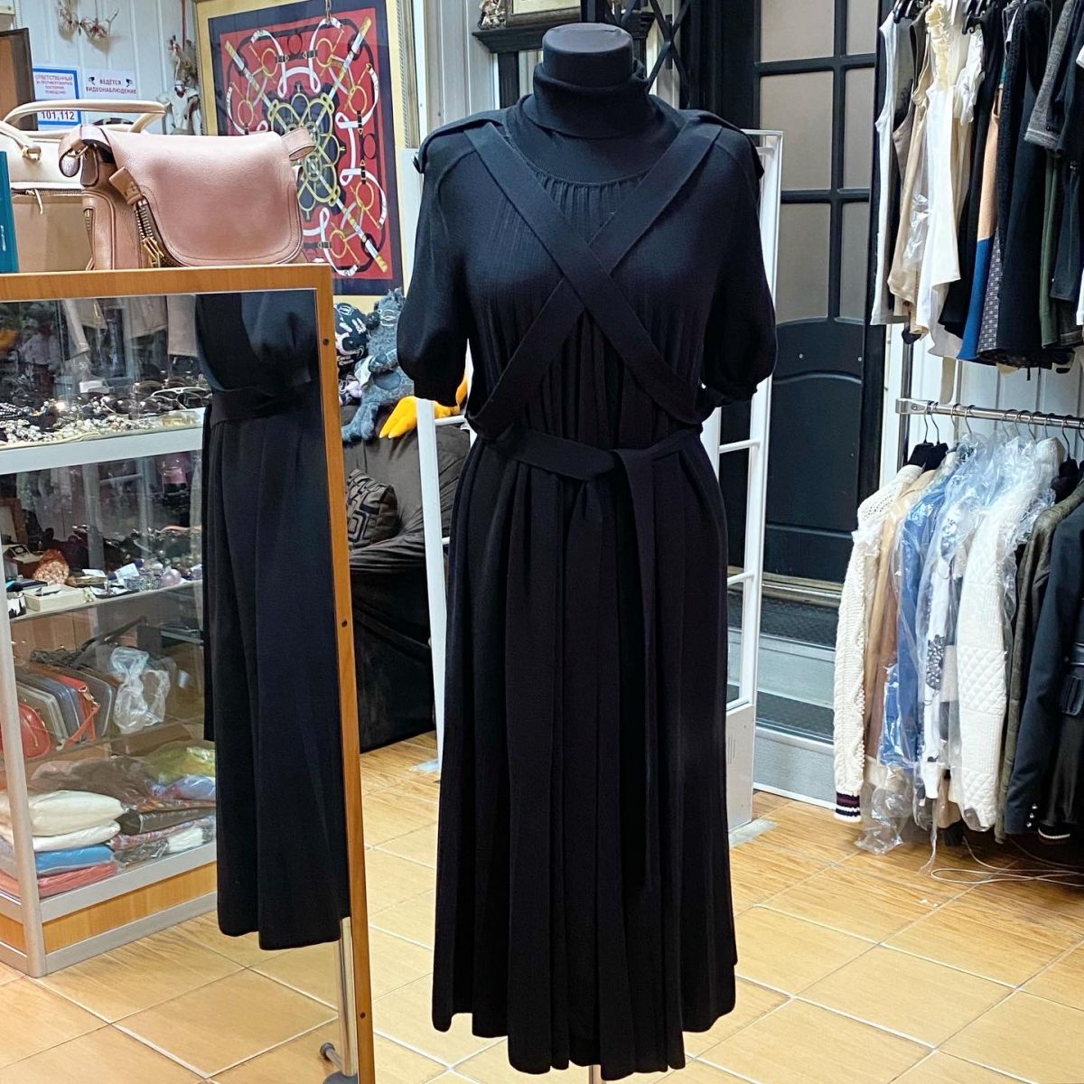 Платье Celine размер L цена 15 385 руб 