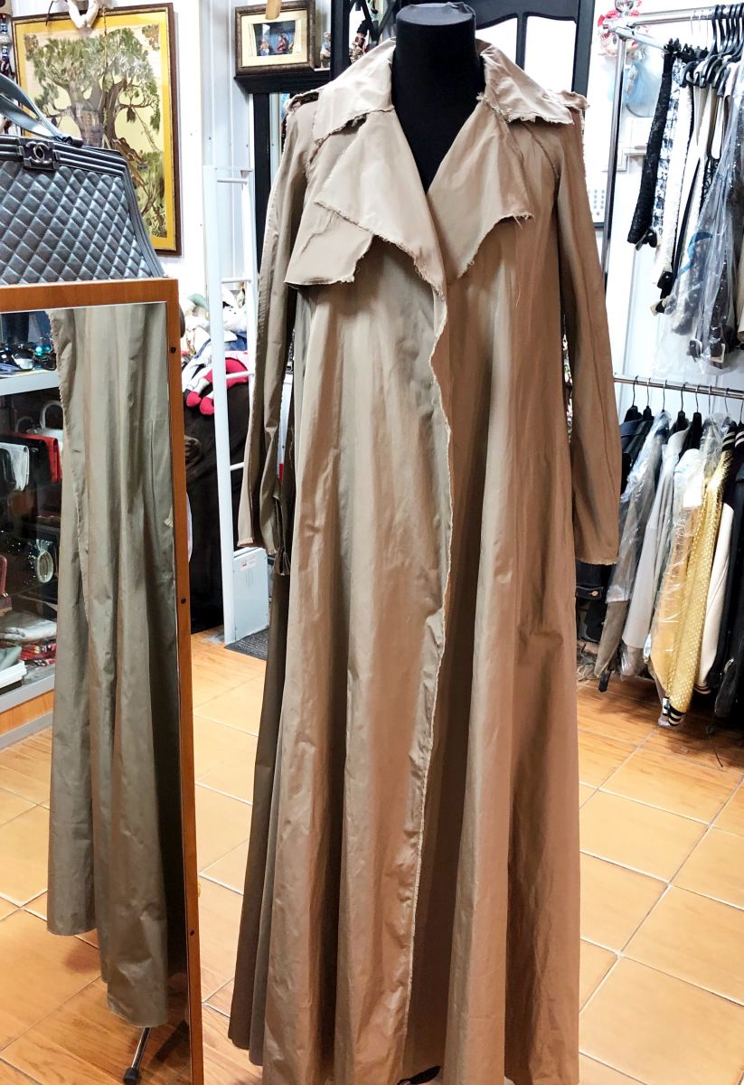 Плащ LANVIN размер 36 цена 23 483 руб
