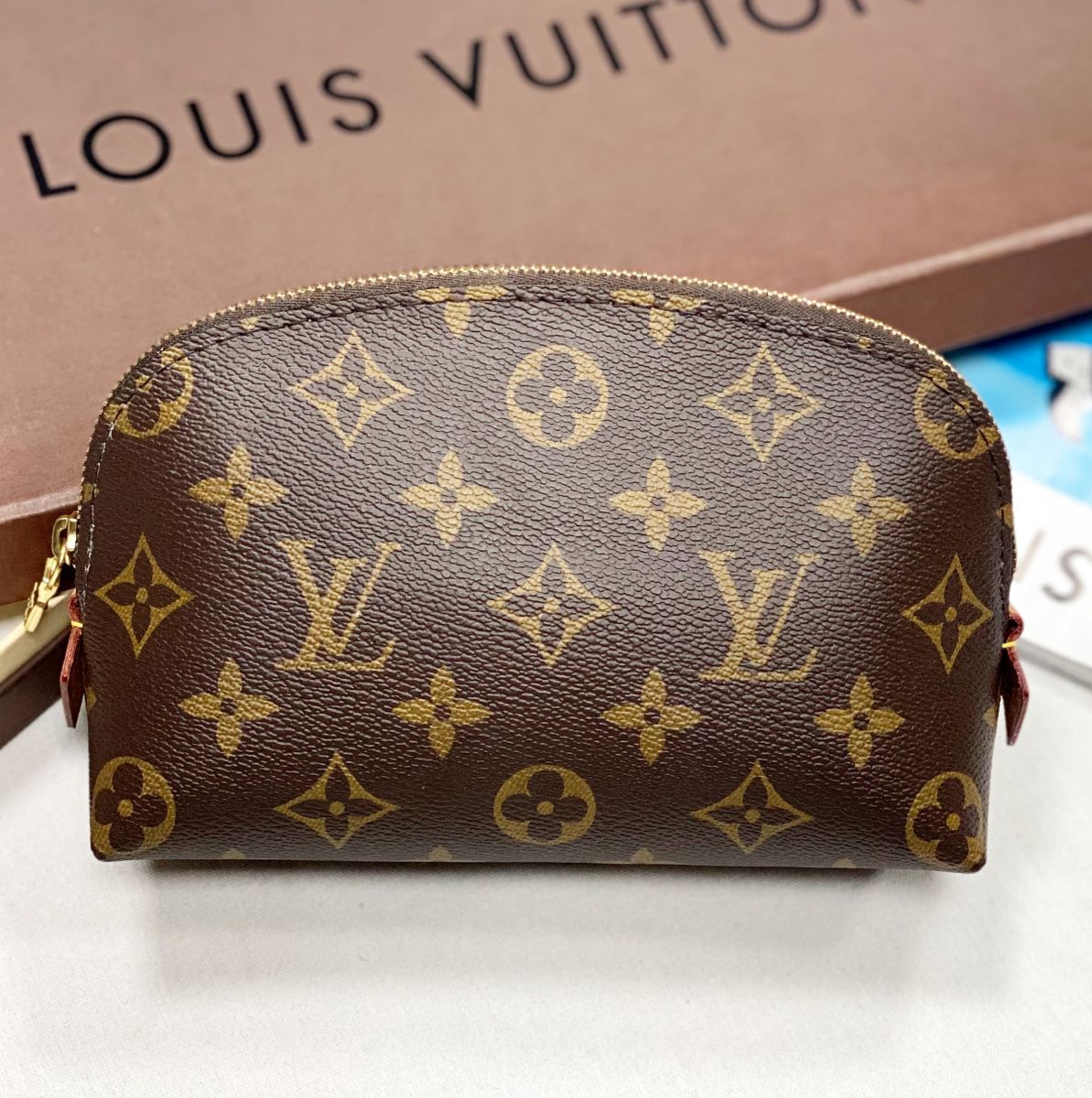 Косметичка Louis Vuitton размер 18/12 цена 18 462 руб 