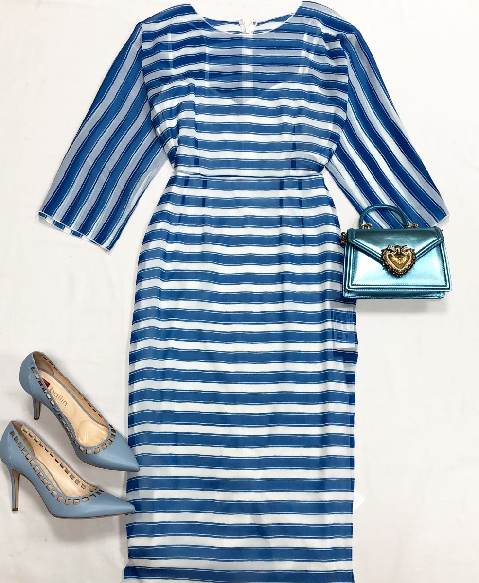 Платье Dolce Gabbana размер 42 цена 23 483 рубТуфли Ballin размер 39 цена 9 393 рубСумка Dolce Gabbana