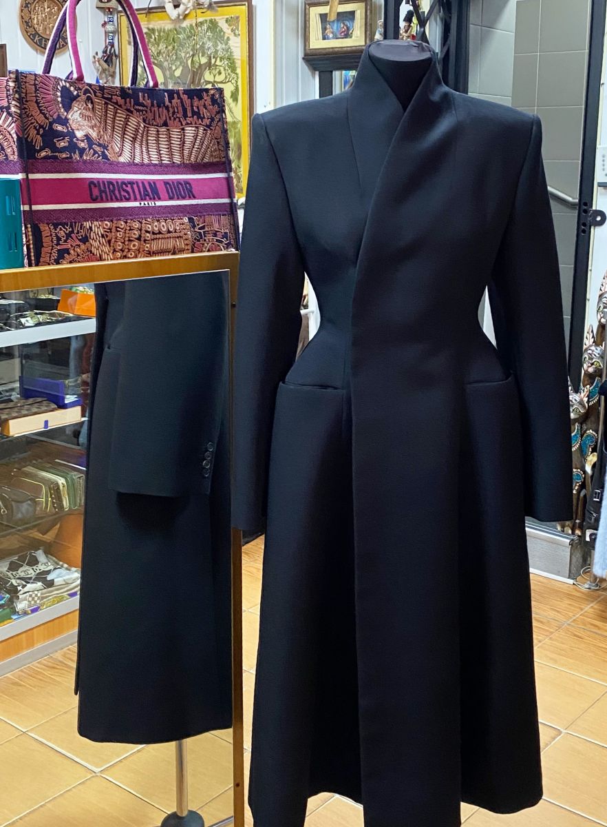 Пальто Balenciaga размер 36 цена 109 585 руб