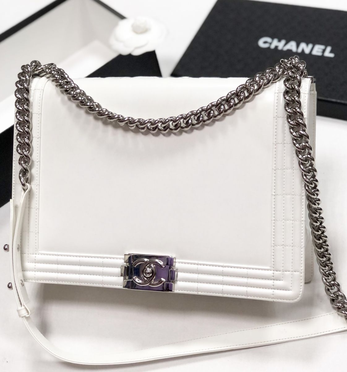 Сумка Chanel размер 30/20 цена 140 895 руб 