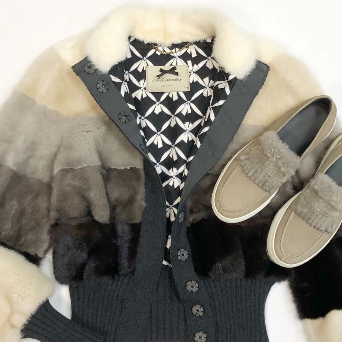 Шубка/мех норки/ Blumarine размер 44 цена 38 463 рубЛоферы Brunello Cucinelli размер 39.5 цена 38 463 руб