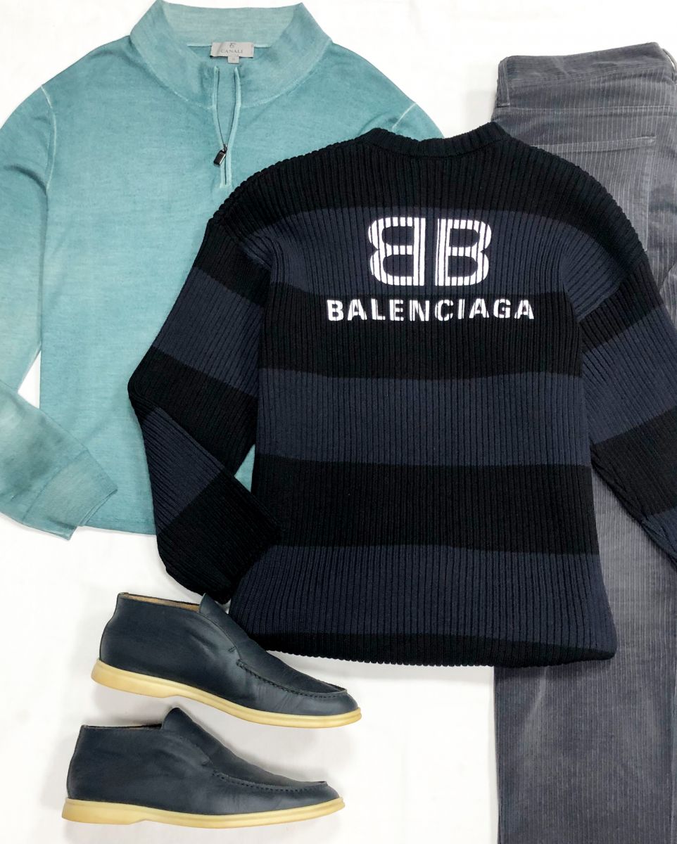 #mechtamen Свитер Balenciaga размер S цена 15 655 руб
Кофта Canali размер 54 цена 4 697 руб
Брюки/ вельвет/ размер 40 цена 7 838 руб
Лоферы размер 44.5 цена 23 483 руб