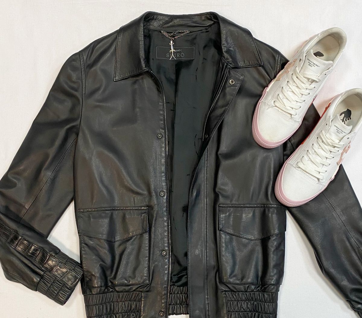#mechtamen Куртка/кожа/ отделка крокодил/ размер 50 цена 46 155 руб
Кеды Off White размер 42 цена 12 308 руб