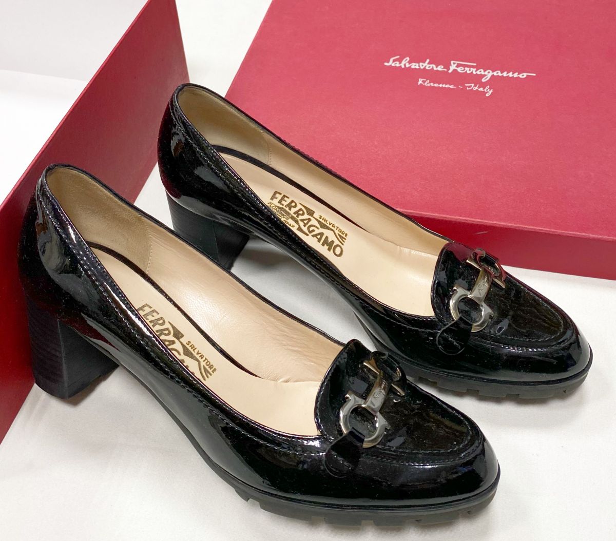 Туфли Salvatore Ferragamo размер 38 цена 15 655 руб