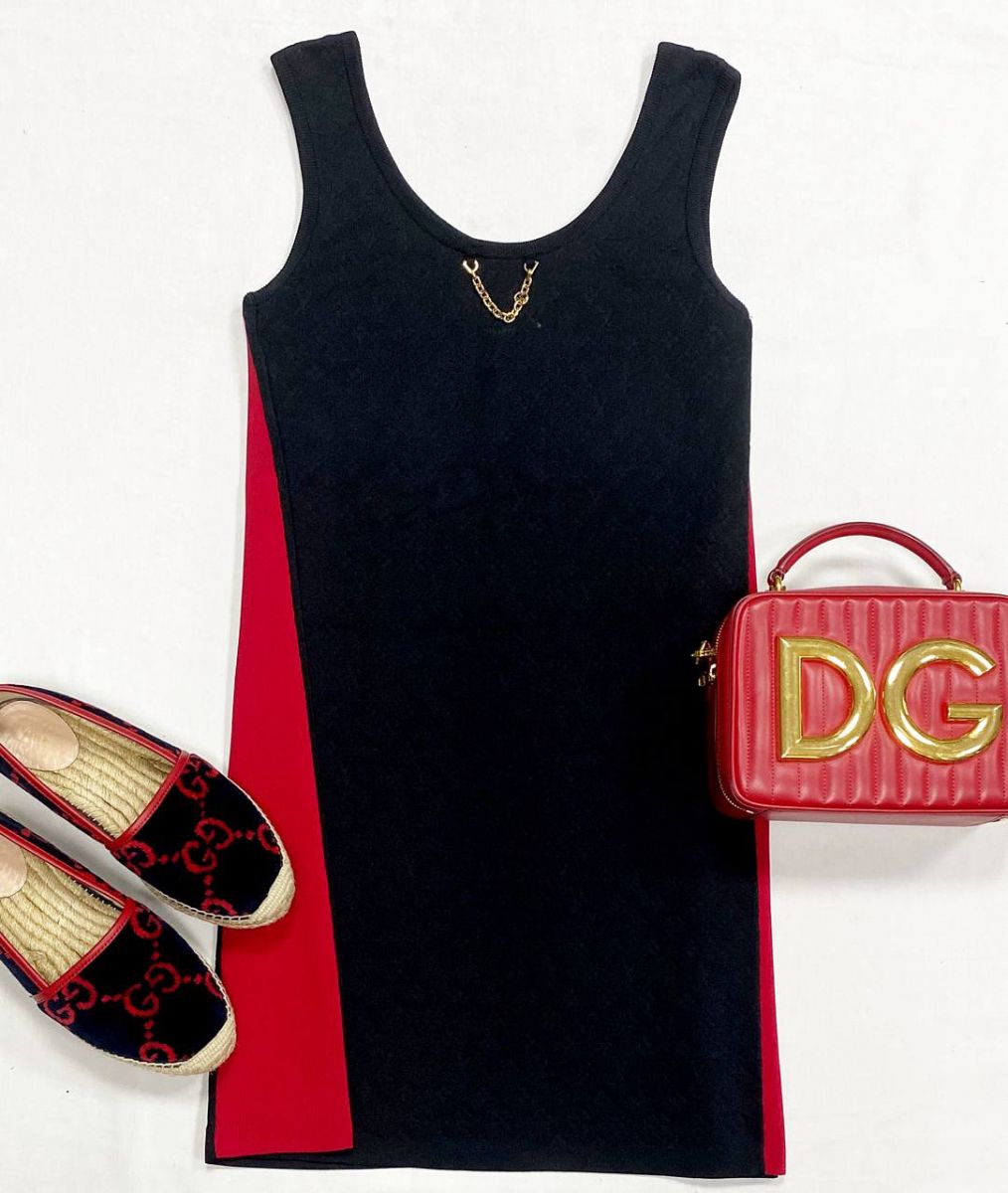 Платье Louis Vuitton размер S цена 31 310 рубЭспадрильи Gucci размер 38.5 цена 31 310 рубСумка Dolce Gabbana