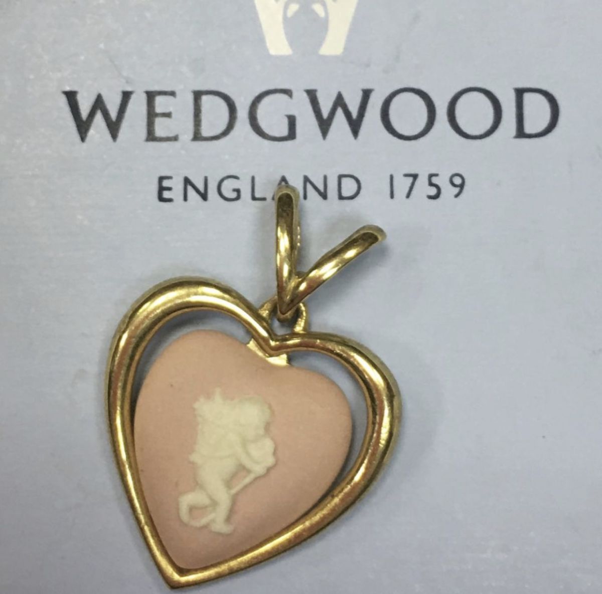 Подвеска WEGDWOOD цена 1 539 руб