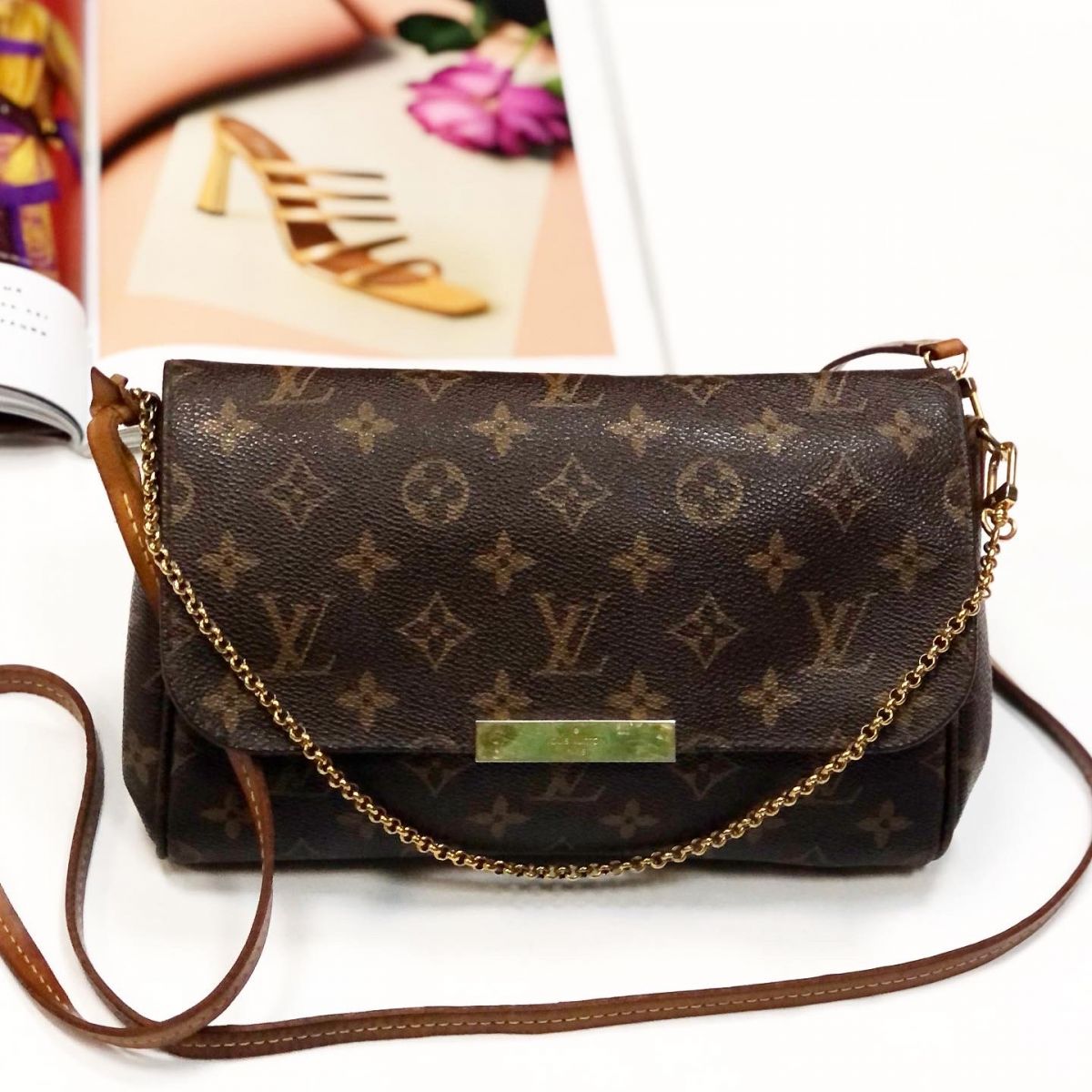 Сумка Louis Vuitton размер 17/24 цена 23 078 руб 