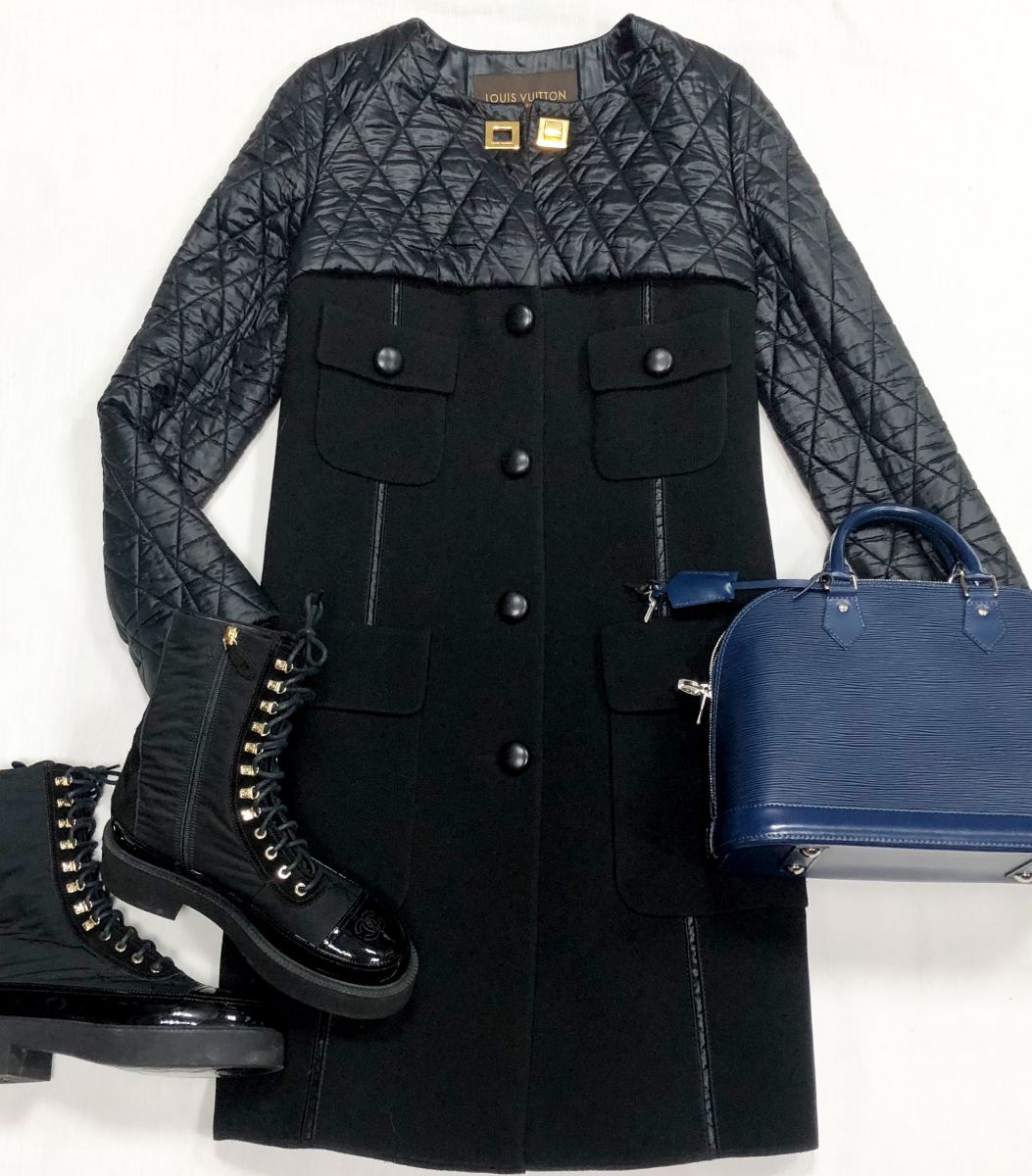 Пальто Louis Vuitton размер 40 цена 46 965 руб
Ботинки Chanel размер 39.5 цена 156 550 руб
Сумка Louis Vuitton