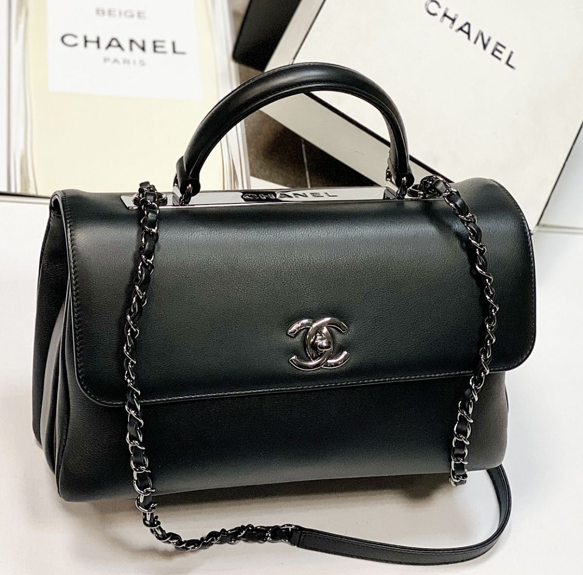 Сумка Chanel размер 30/20 цена 307 700 руб