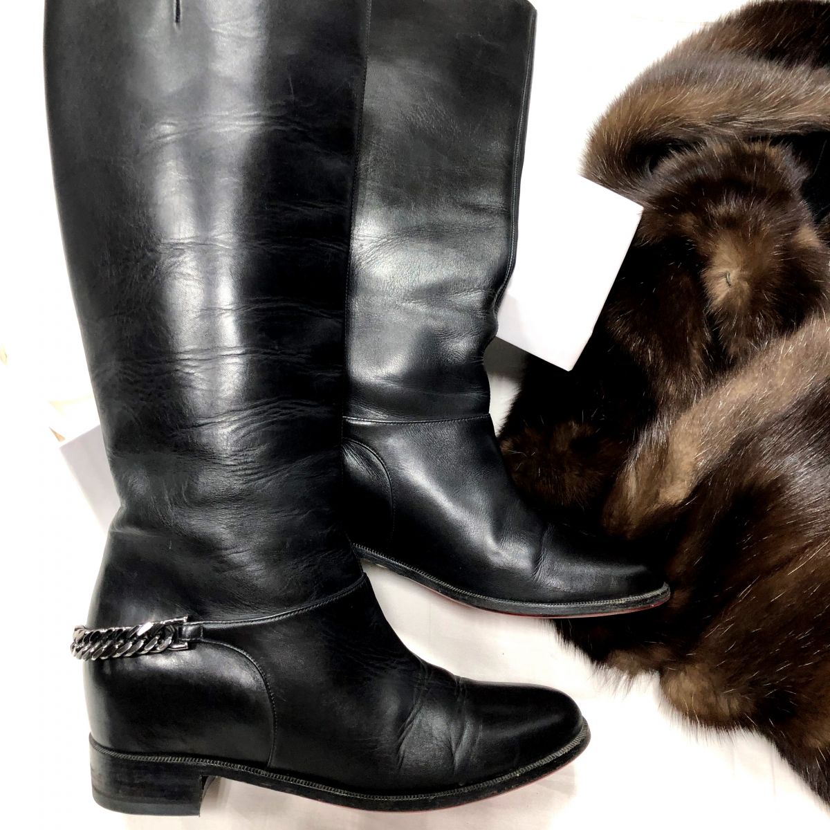 Сапоги LOUBOUTIN размер 38.1/2 цена 15 655 руб