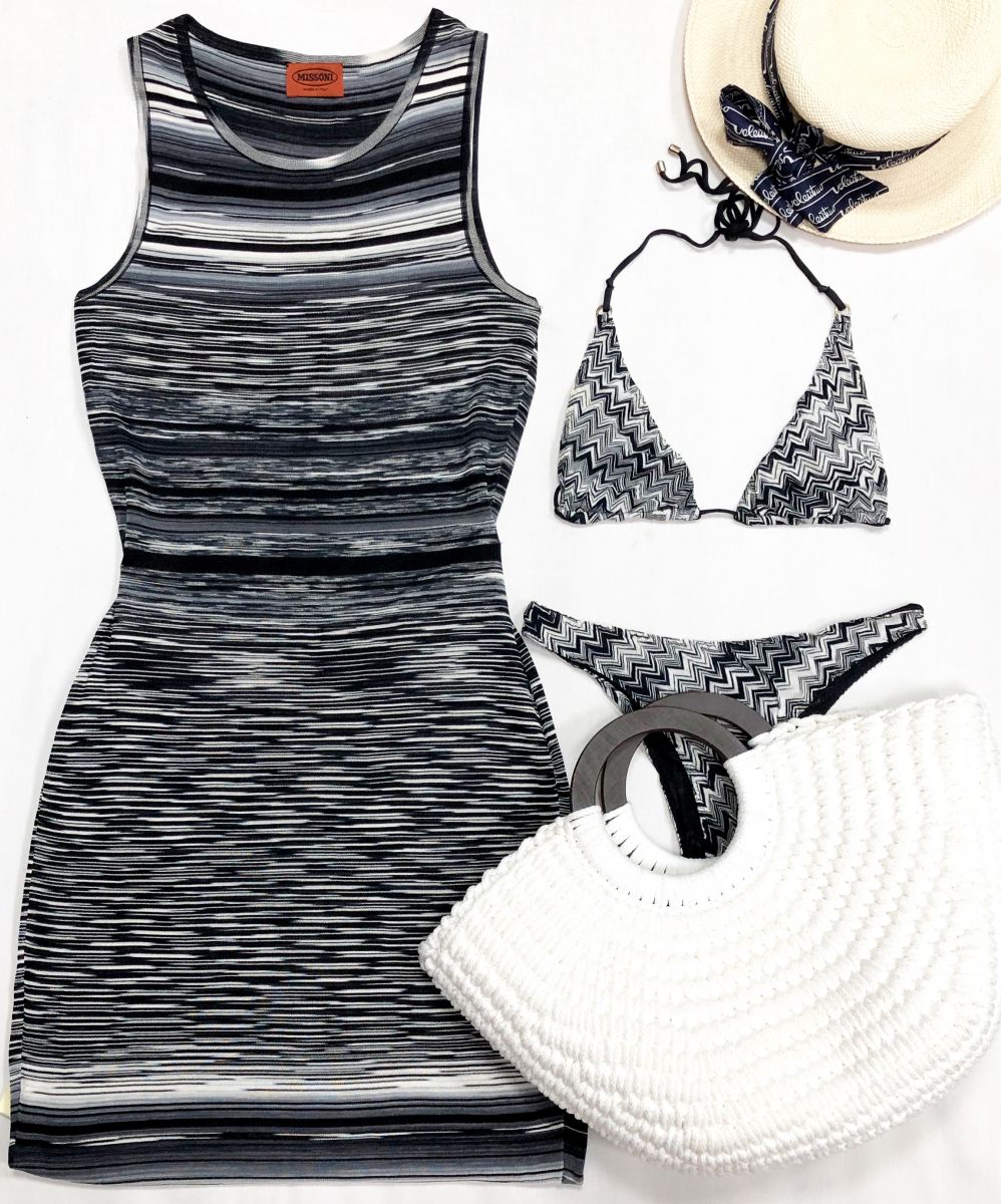 Купальник MISSONI размер 42 цена 10 959 руб
Платье MISSONI размер 42 цена 7 828 руб
