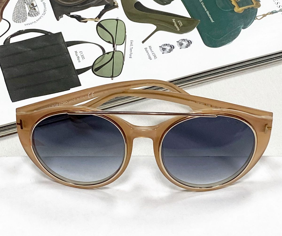 Очки Tom Ford цена 15 655 руб 