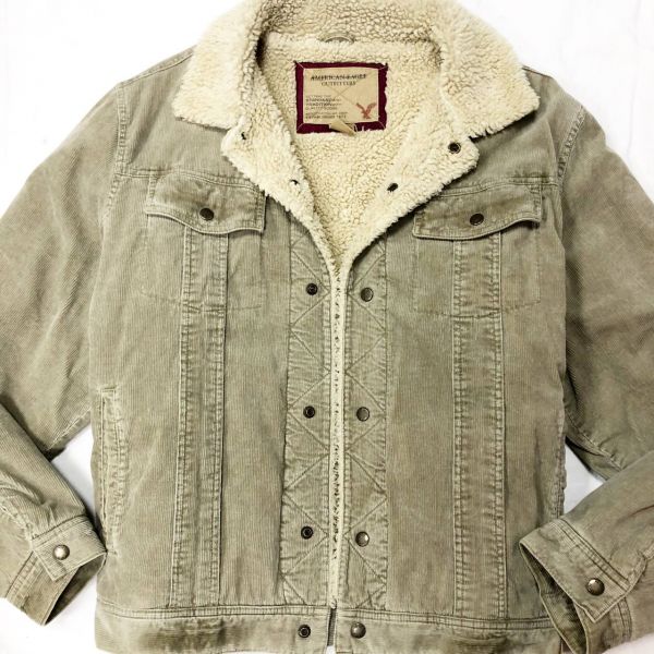 Куртки HOLLISTER 