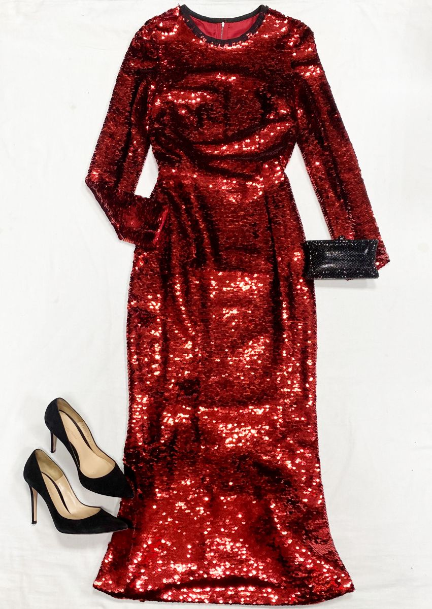 Платье/ пайетки/ Dolce Gabbana размер 40 цена 78 275 руб
Туфли /замша/ Gianvito Rossi размер 37.5 цена 15 655 руб
Сумочка/ камни/ 