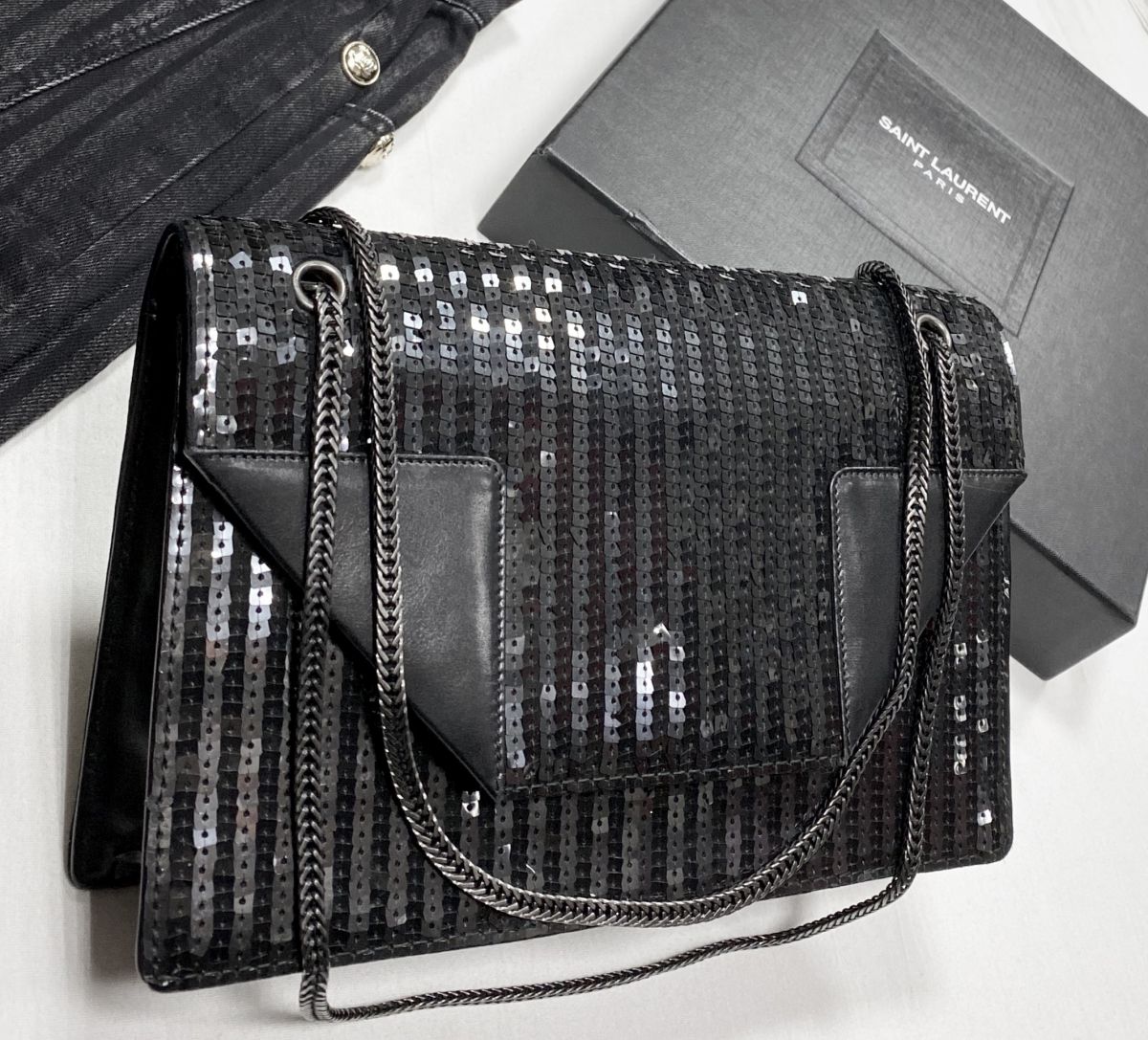 Сумка / отделка пайетки / Saint Laurent размер 27/17 цена 78 275 руб