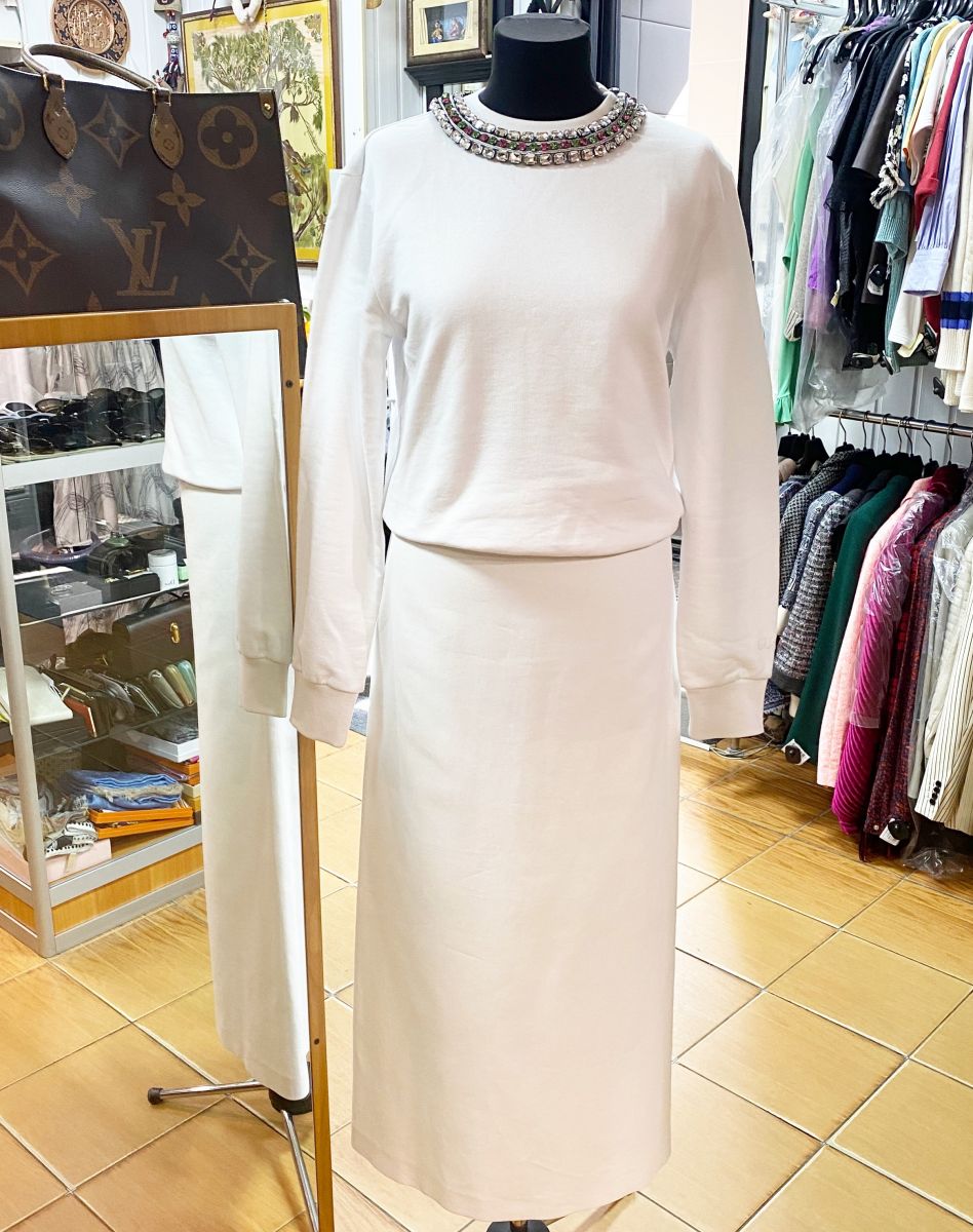 Толстовка/ камни/ Gucci размер XL цена 23 483 рубЮбка  размер 42 цена 31 310 руб