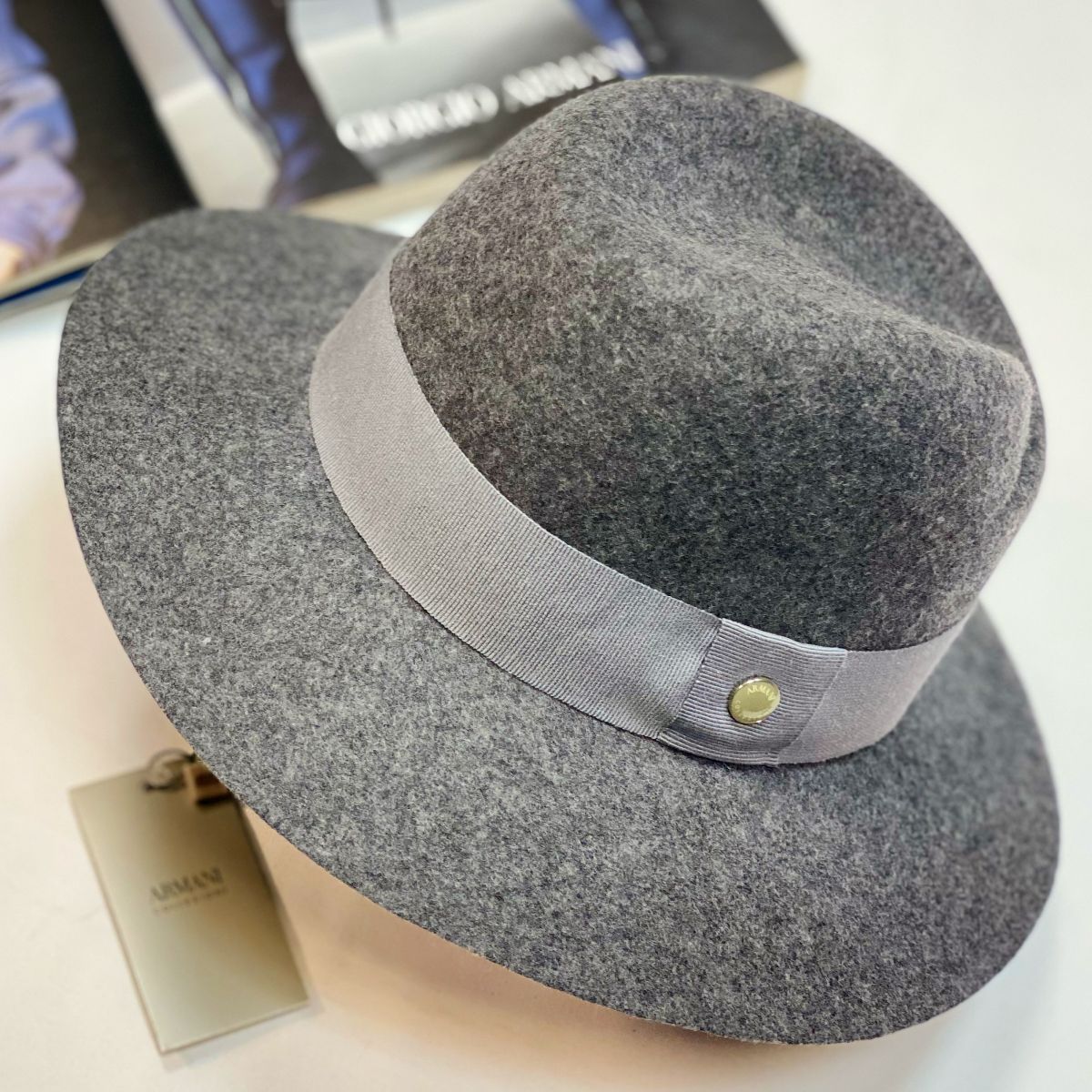 Шляпа Armani размер 58 цена 6 154 руб / новая с биркой / 