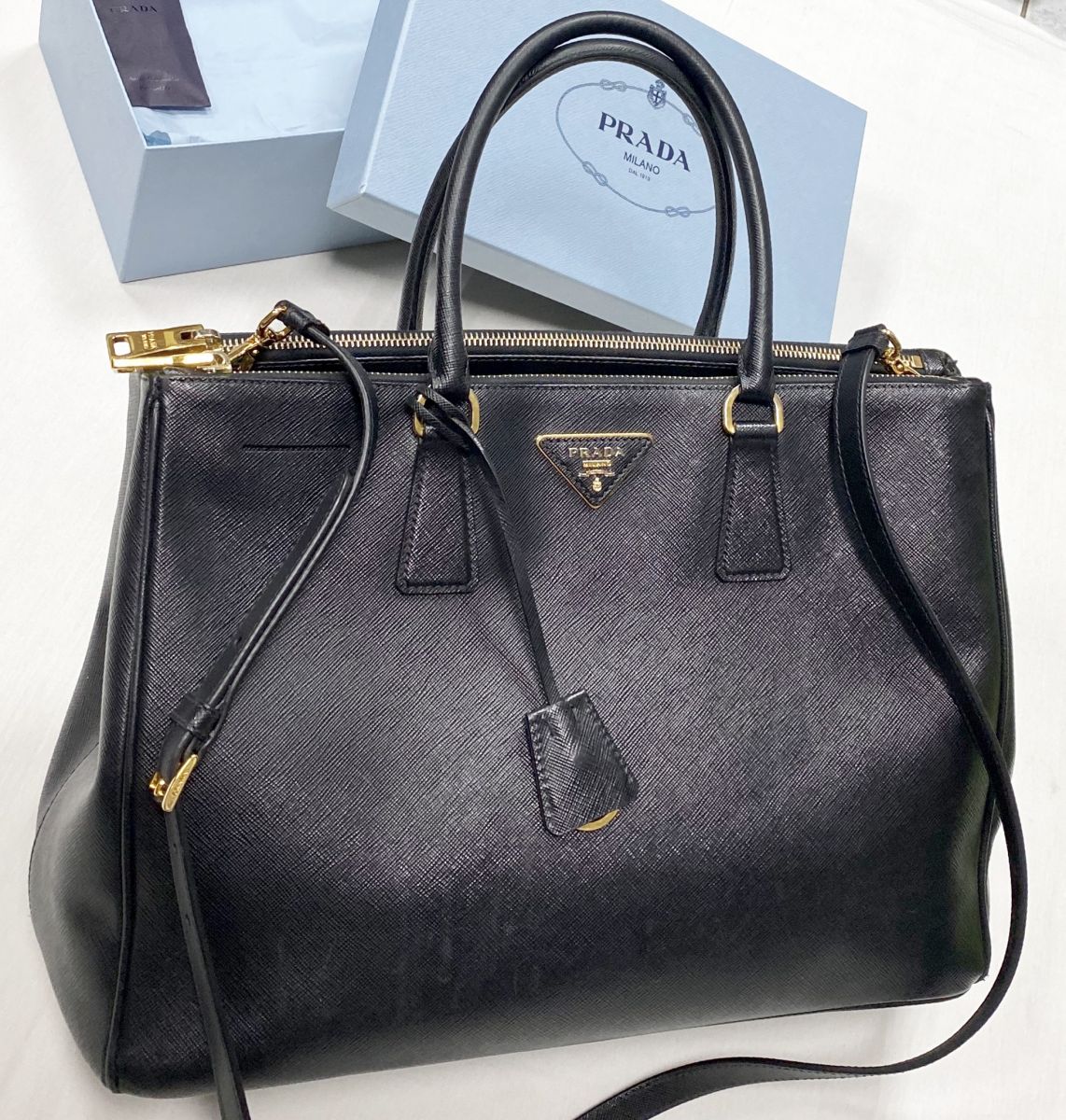 Сумка Prada размер 35/25 цена 46 965 руб