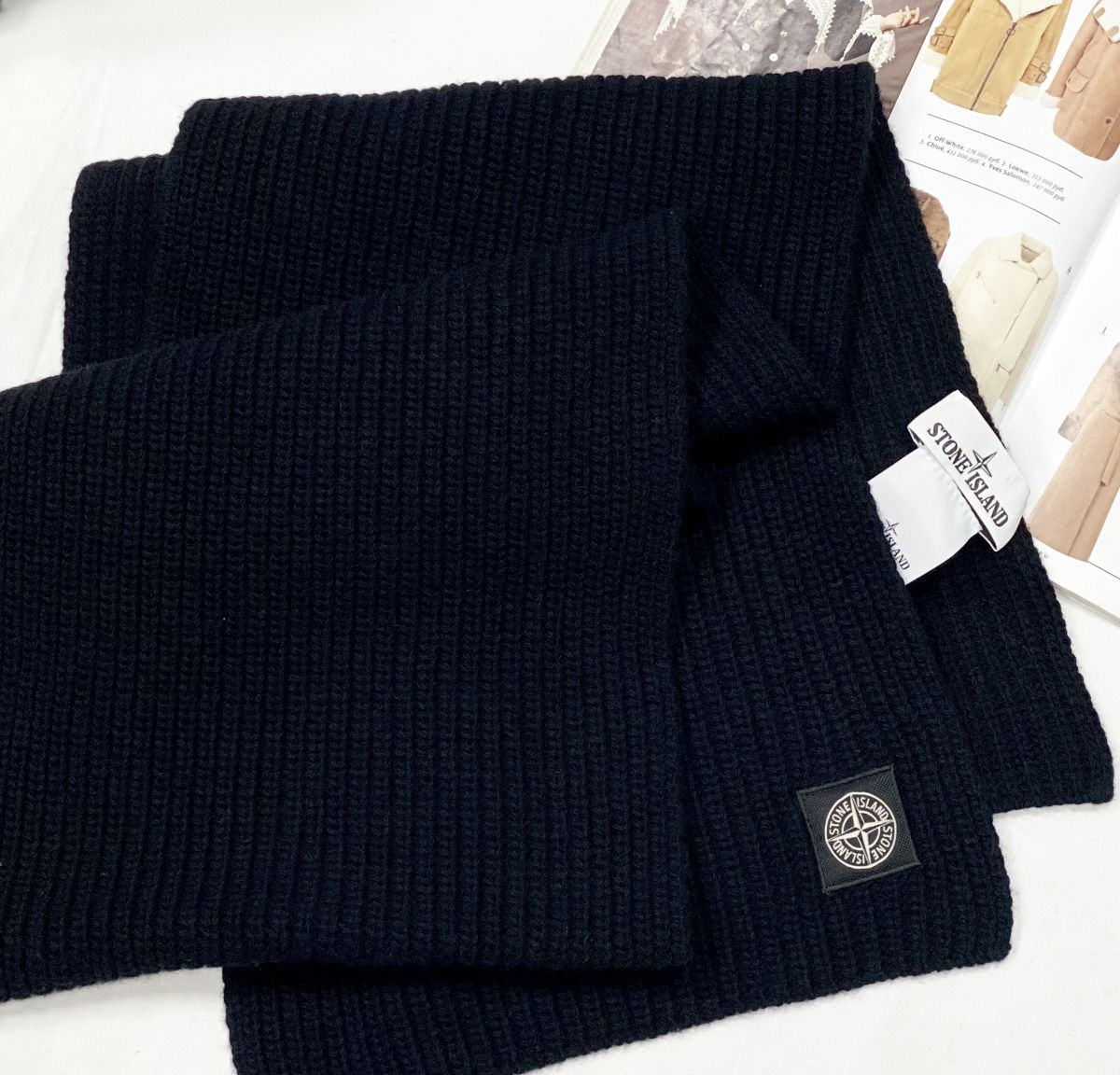 Шарф Stone Island цена 9 393 руб 