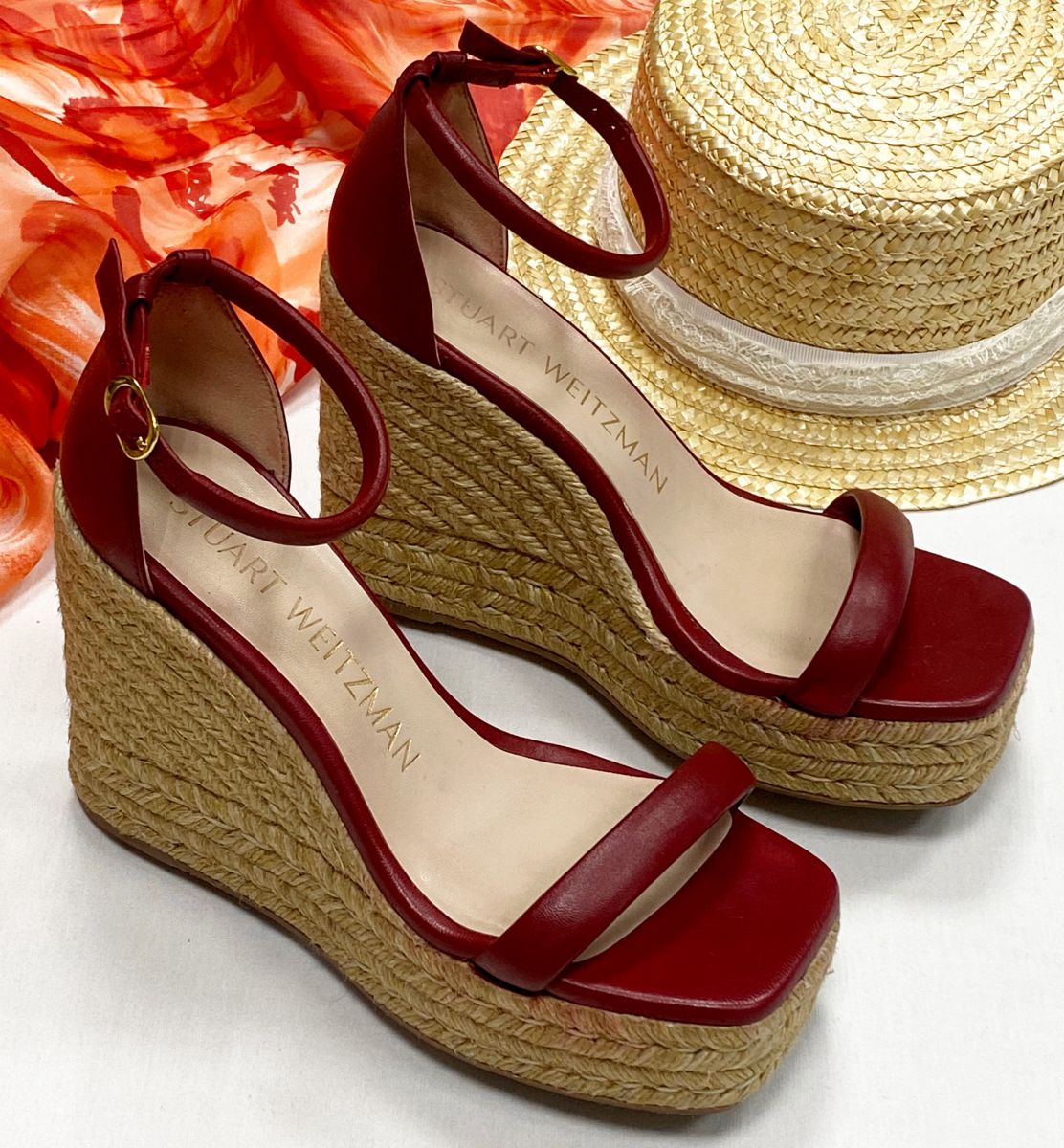 Босоножки Stuart Weitzman размер 39 цена 6 262 руб
