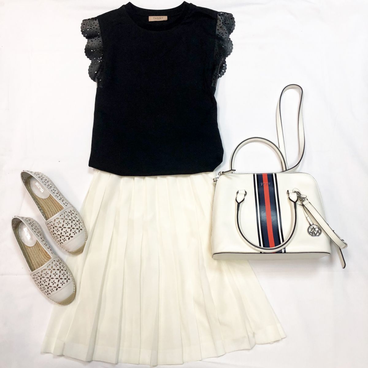 Блузка TWIN SET размер M цена 3 077 руб 
Юбка размер S цена 4 616 руб 
Сумка DKNY