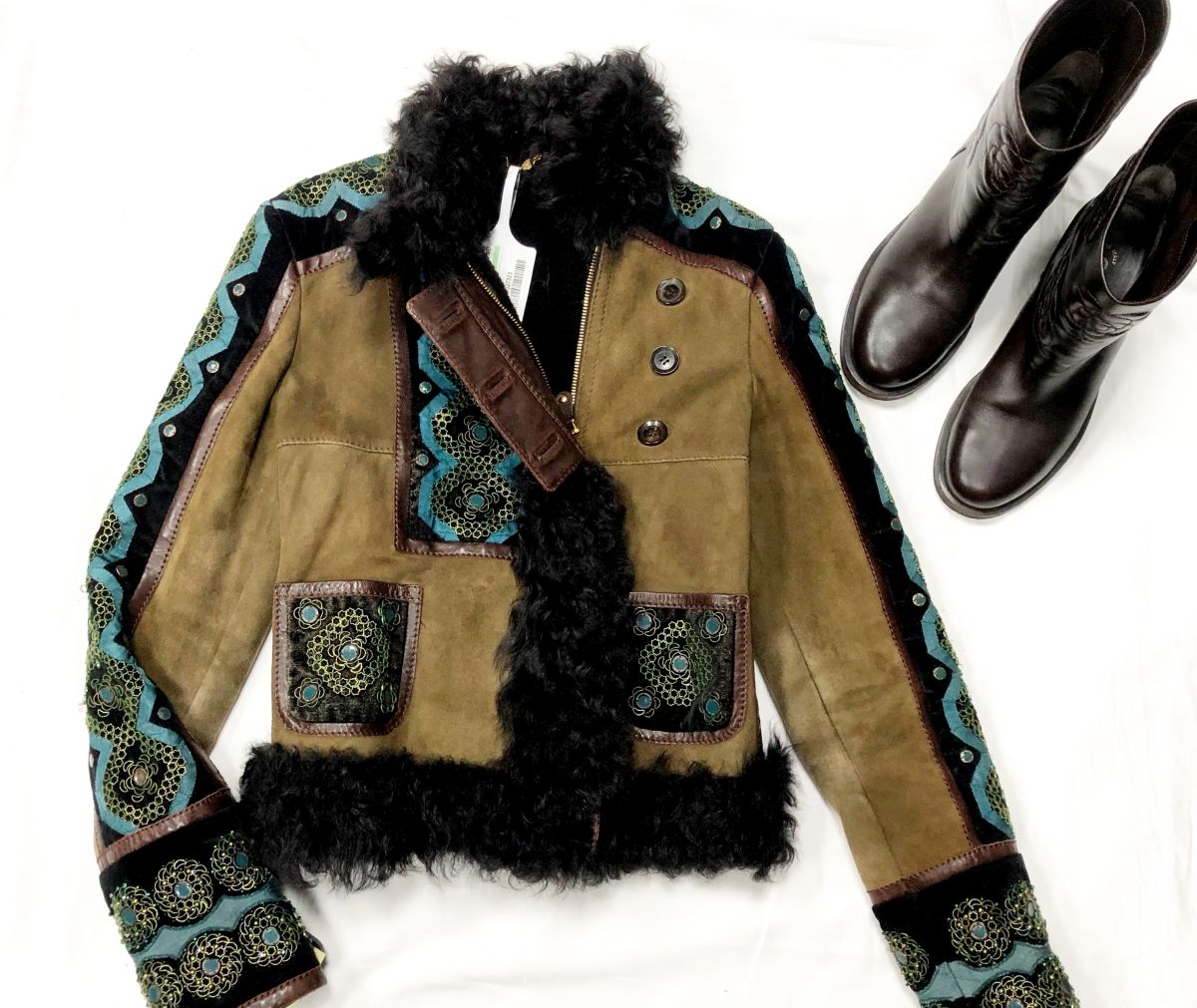 Куртка GUCCI размер S цена 23 
463 руб