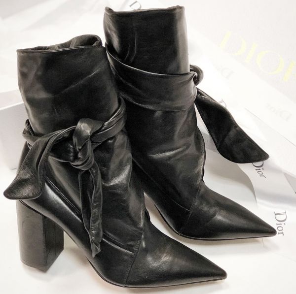 Dior huggy ankle boot outlet
