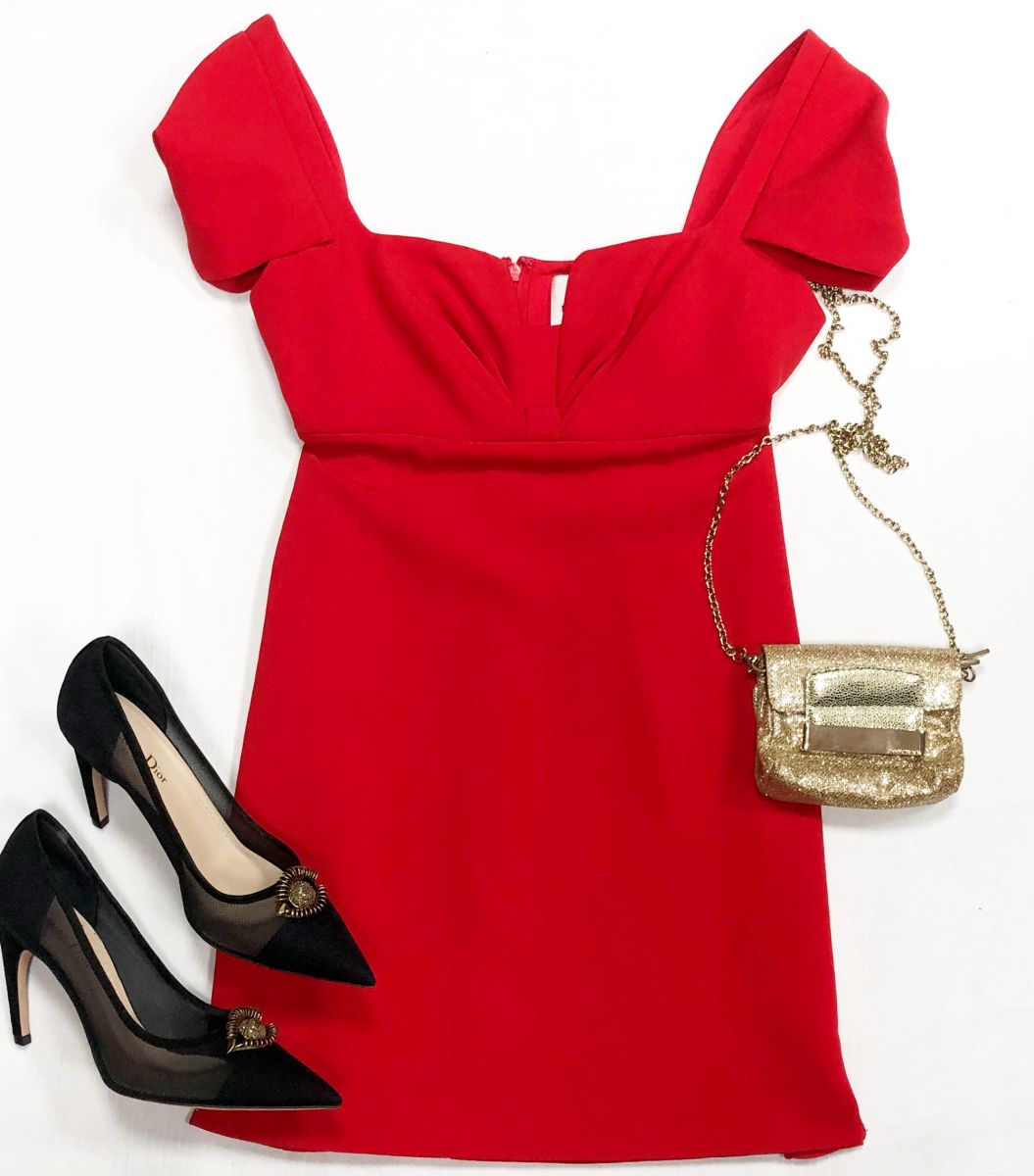 Платье Roland Mouret размер 40 цена 46 965 руб
Туфли Christian Dior размер 40 цена 39 138 руб
Сумочка Jimmy Choo