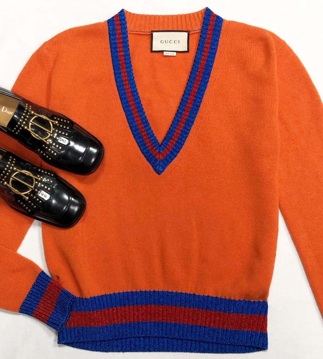 Кофта Gucci размер M цена 23 483руб
Лоферы Christian Dior размер 37 цена 31 310 руб