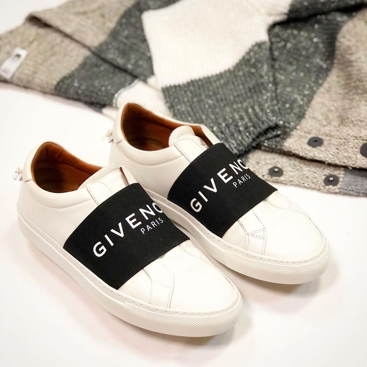 Кеды Givenchy  размер 38.5 цена 18 463 руб 