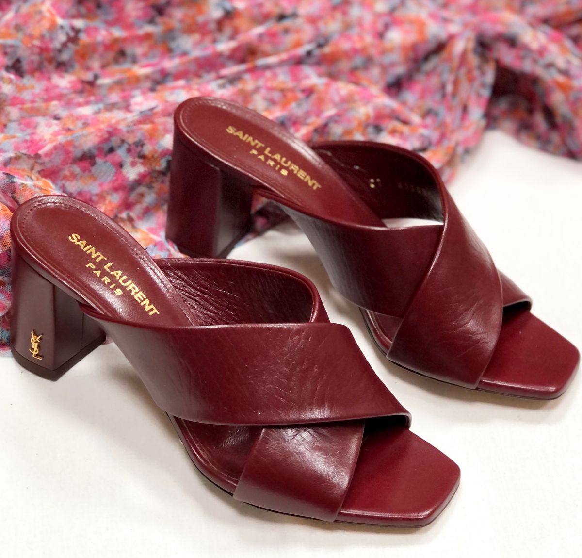 Сабо Saint Laurent размер 37.5 цена 31 310 руб