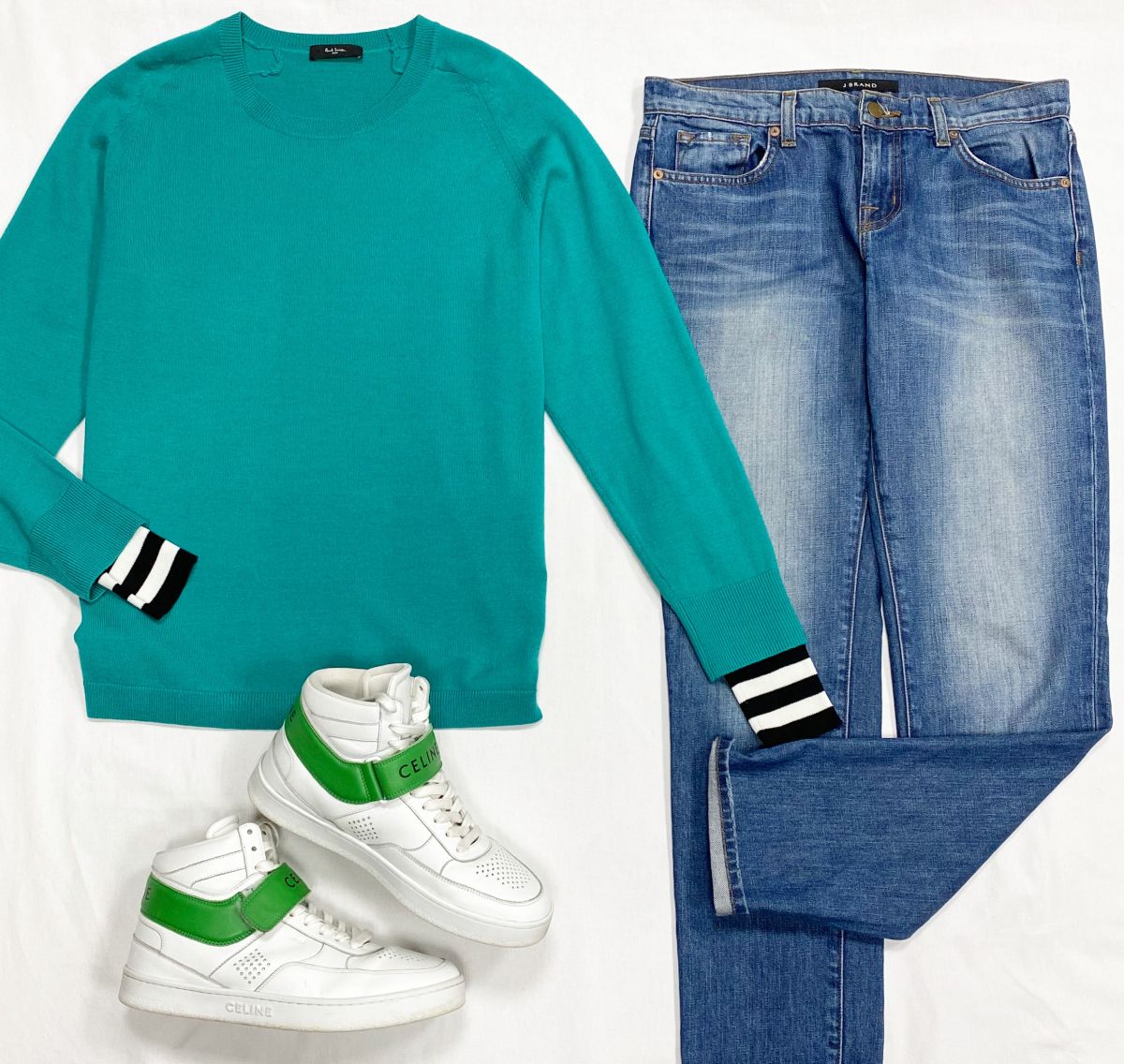 Кофта Paul Smith размер M цена 7 693 руб
Джинсы J Brand размер 26 цена 4 616 руб
Кроссовки Celine размер 39 цена 30 770 руб