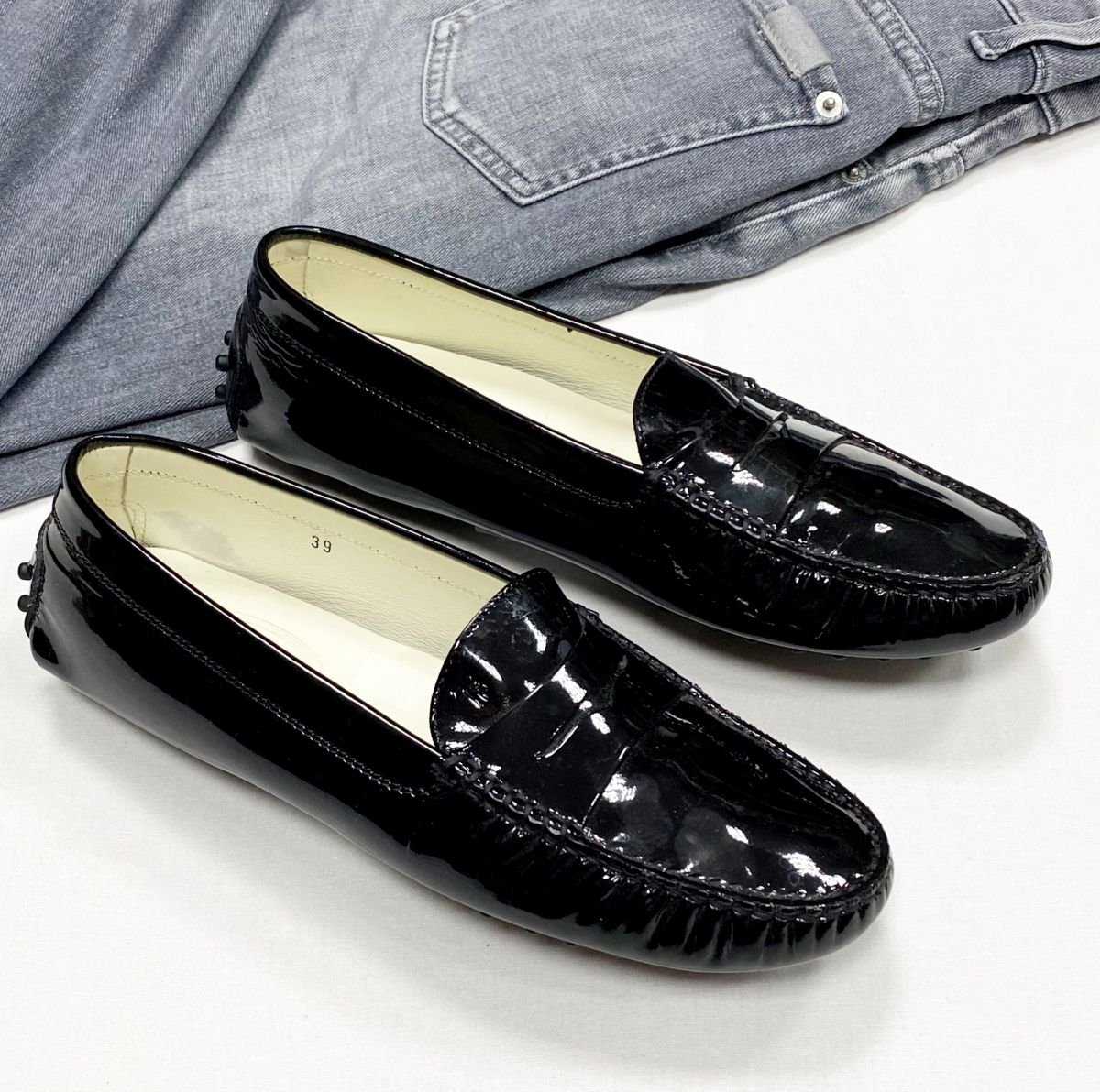 Лоферы Tod’s размер 39 цена 7 828 руб
