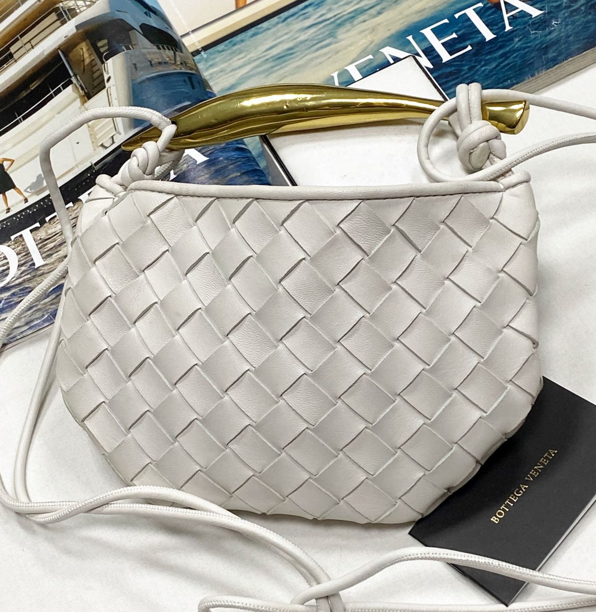 Сумочка Bottega Veneta размер 20/12 цена 78 275 руб