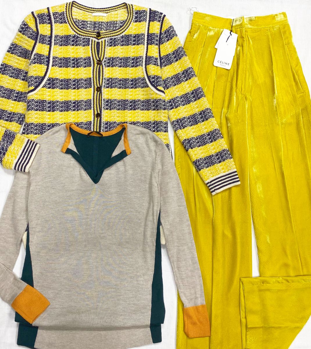 Кардиган Chloè размер M цена 15 655 руб 
Кофта / кашемир / шелк / The Row размер XS цена 15 655 руб 
Брюки Celine размер 36 цена 23 483 руб / с ценником /