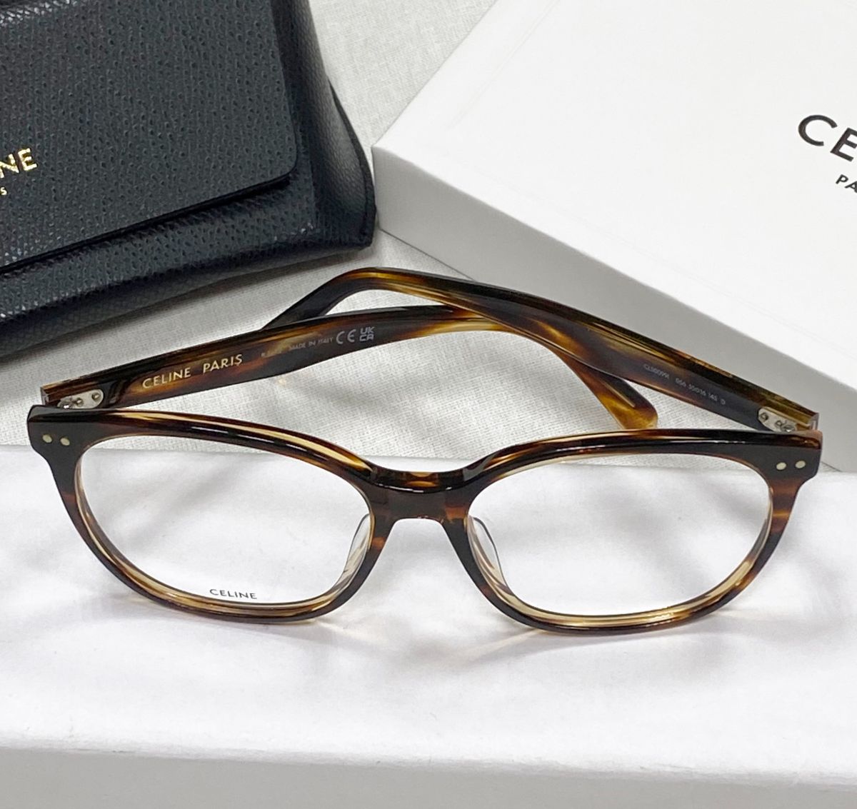 Очки Celine цена 23 483 руб