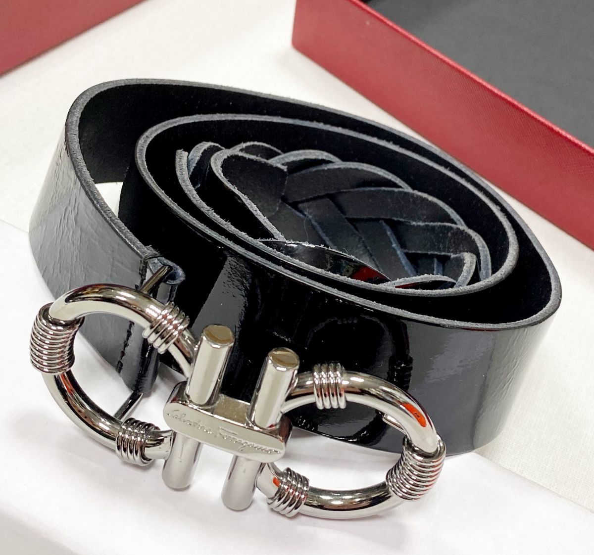 Ремень Salvatore Ferragamo размер 95 цена 7 828 руб 