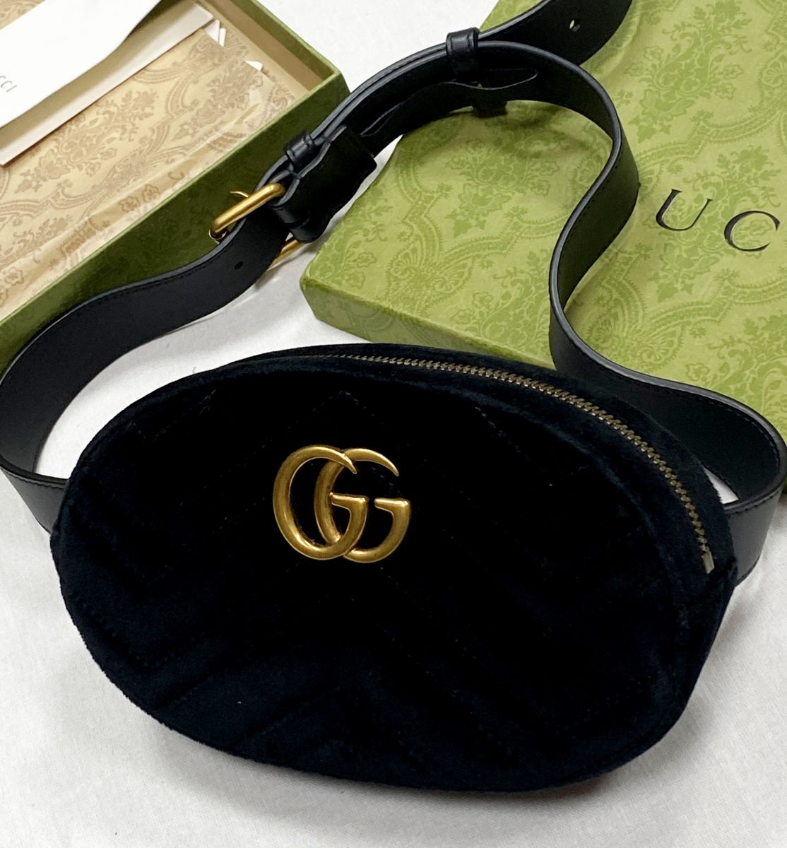 Сумочка / бархат/ Gucci размер 18/10 цена 31 310 руб