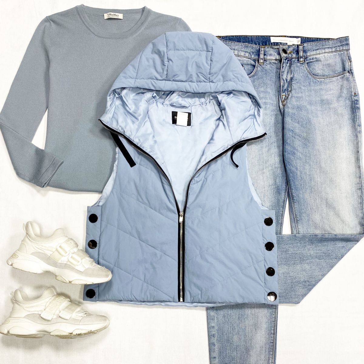Кофта S Max  Mara размер L цена 9 393 руб
Джинсы Victoria Beckham размер 27 цена 15  655 руб
Жилет Brusnika размер 42 цена 4 697 руб
Кроссовки Christian Dior размер 37.5 цена 23 463 руб