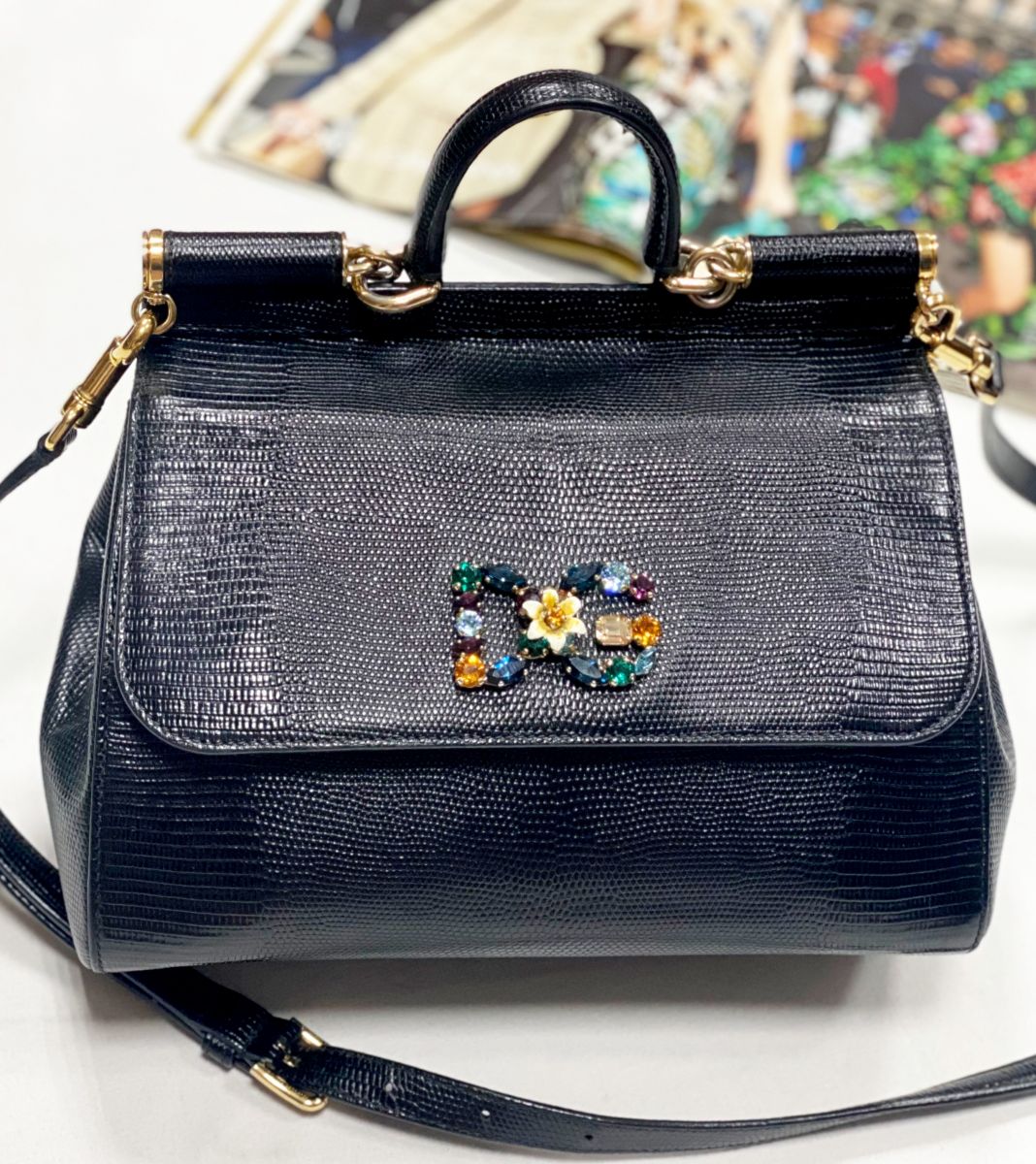 Сумка /камни/ Dolce Gabbana размер 25/20 цена 62 620 руб 