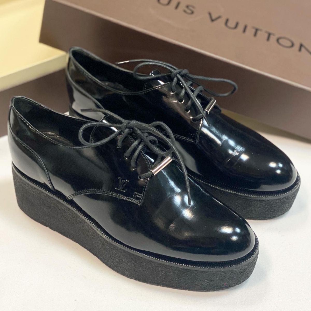 Ботинки Louis Vuitton размер 35.5 цена 10 770 руб 