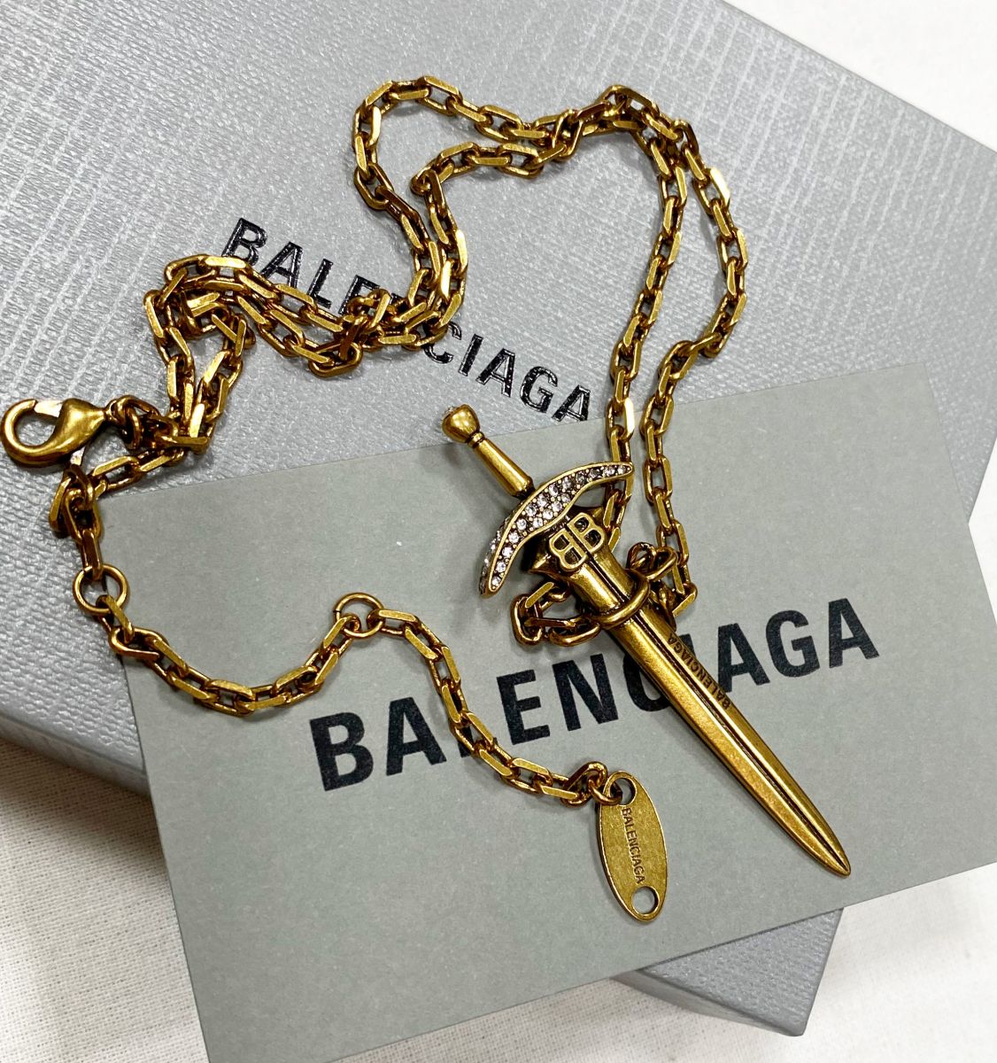 Подвеска/ камни/ Balenciaga цена 15 655 руб / в коробке/ 