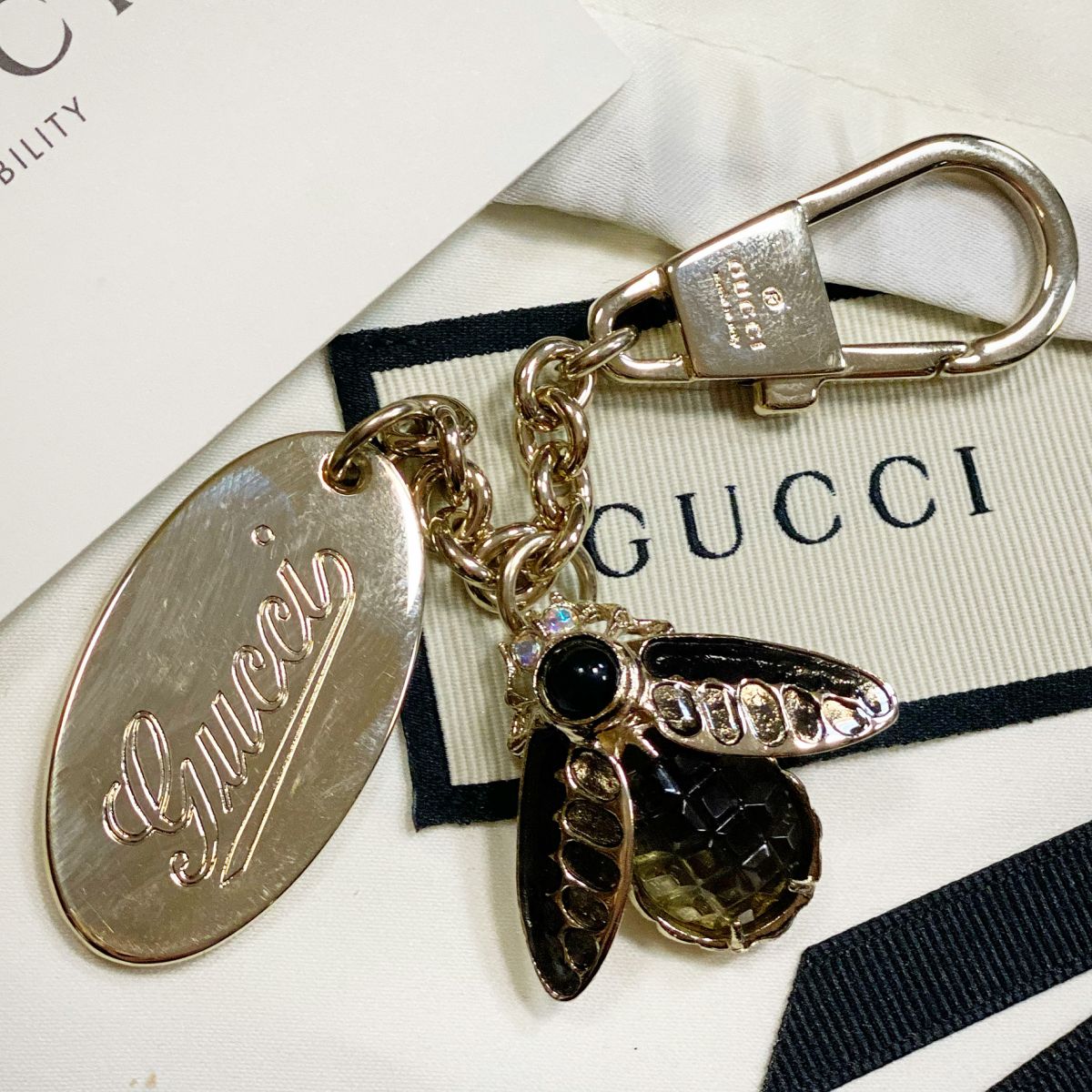 Брелок Gucci цена 6 154 руб 